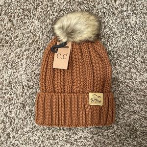 NWT Pom Knit Beanie - Fleece Lined